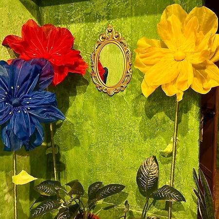 Wonderland Hostel Antigua Екстер'єр фото