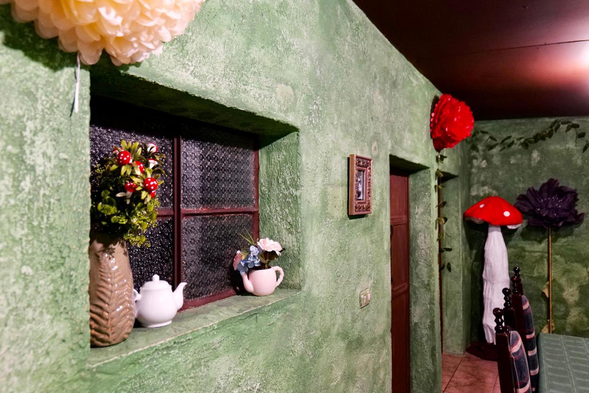 Wonderland Hostel Antigua Екстер'єр фото